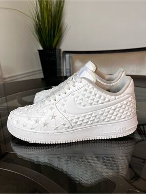 Nike Air Force 1 Low '07 LV8
VT 'Independence Day' 2015
Used White US 9